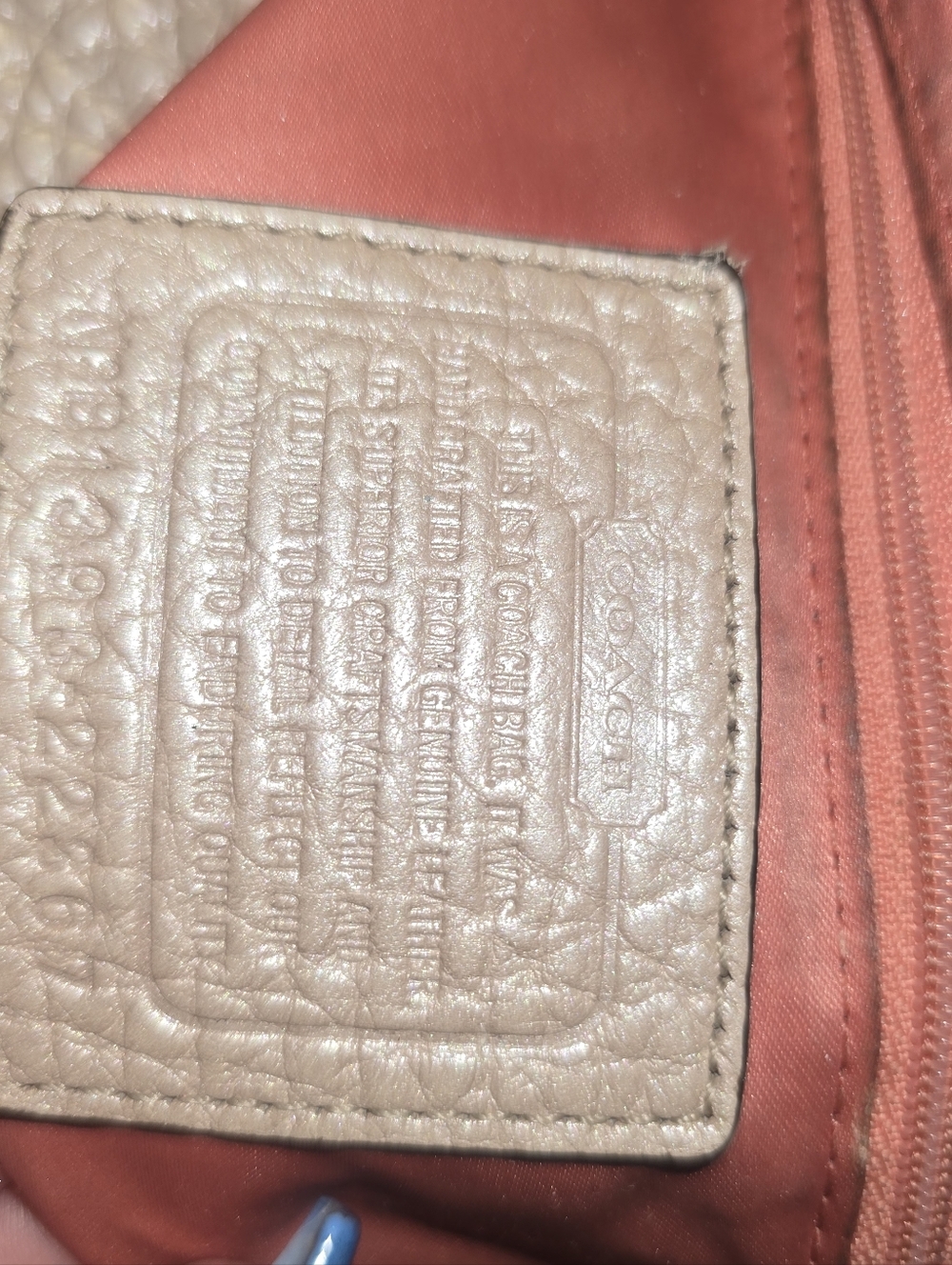 Coach Madison Pinnacle Italian Pebbled Leather Lilly bag in the Pearl colorway - Picture 7 of 7